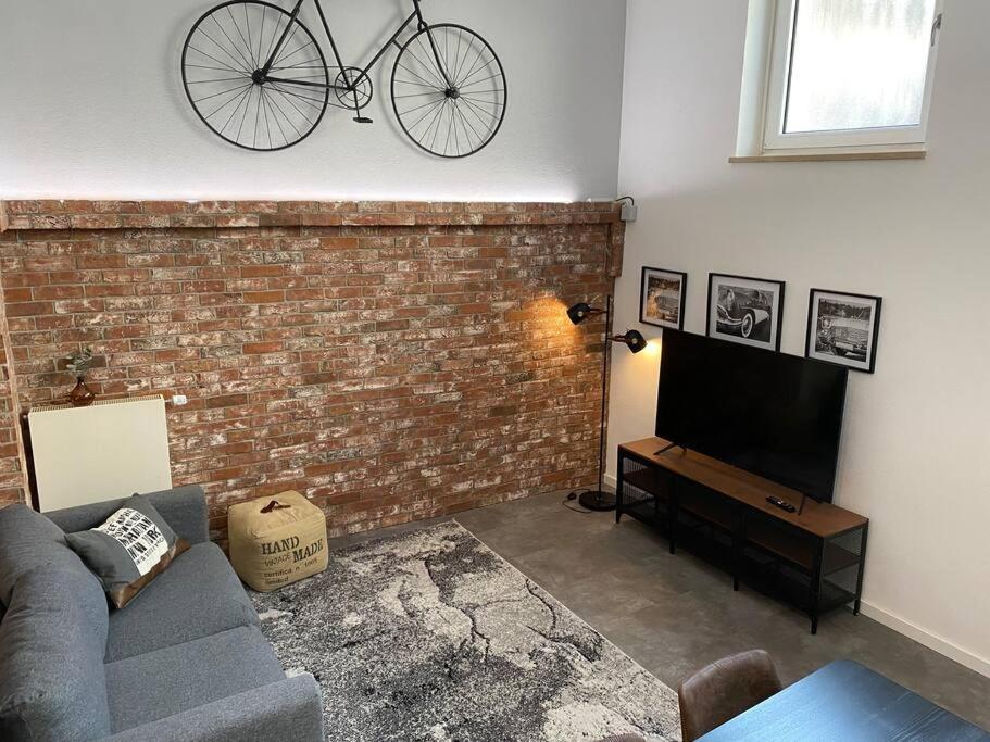 Grosszuegiges Studio-Apartment - Top-Lage + Parken Nuremberg Bagian luar foto